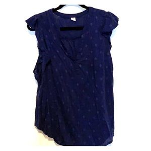 Old navy shirt
